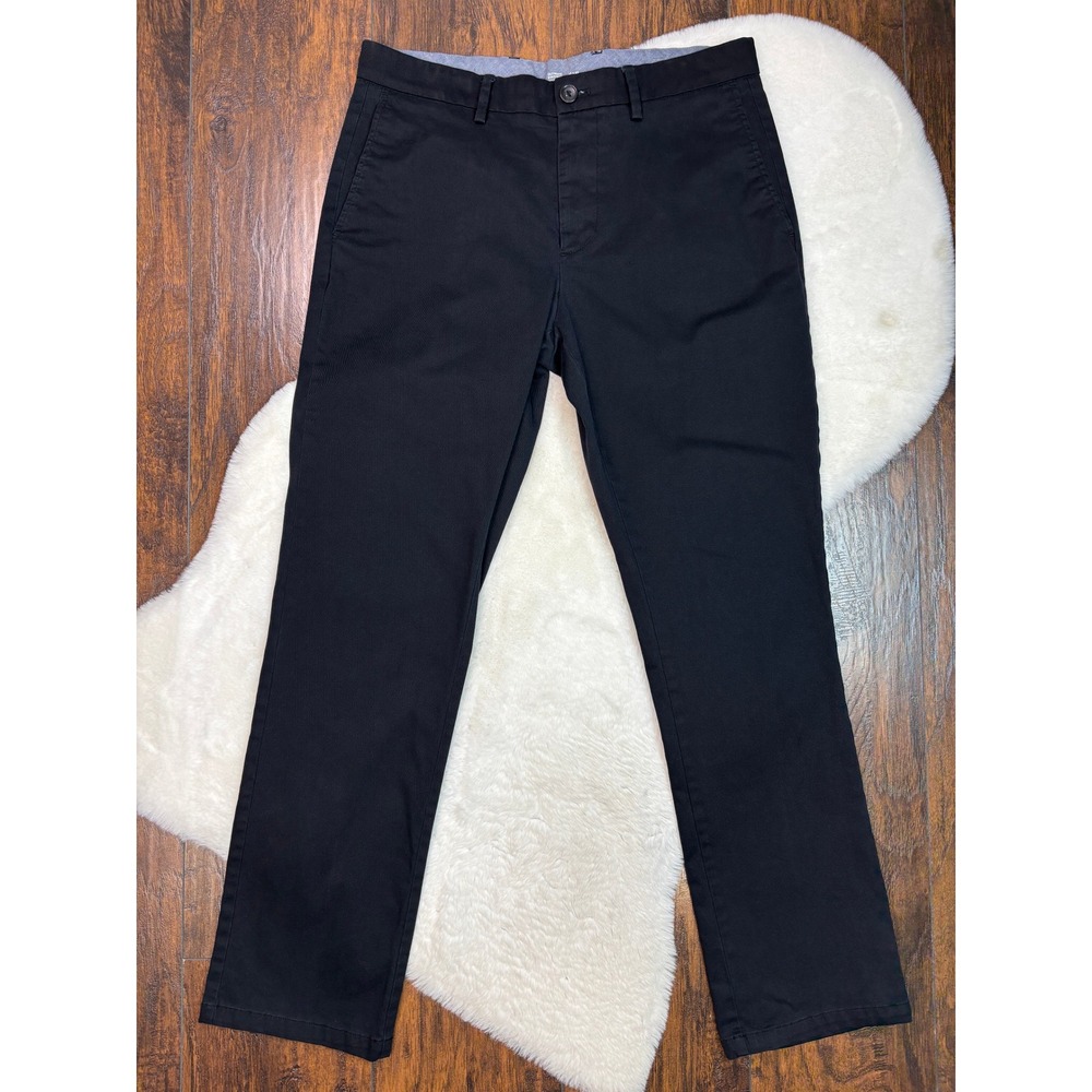 Old Navy Vhino Pants 33x32 Black Ultimate Straight Built-In Flex Stretch Cotton